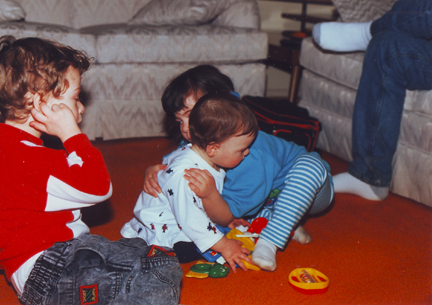 Louis & Allison getting hug from Sister Lauren