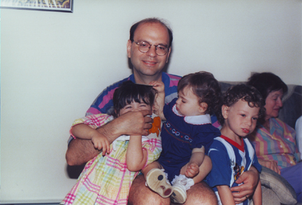 Cousins Lauren & Allison & Louis w Uncle Steve.  Grandma Renee on right