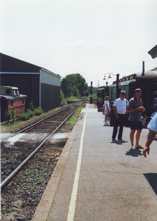 Western end of the line - waiting to return to Flemington