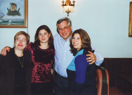 Aunt Anne, Cousin Andrea, Unclue Bruce & Cousin Mindee Rosenberg