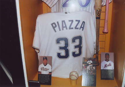 Mike Piazza's Met uniform