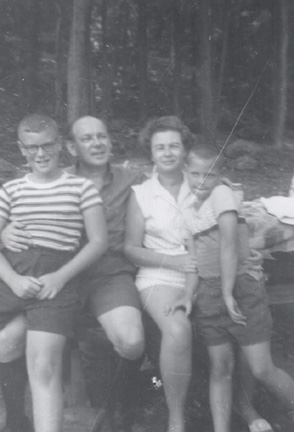 Jeffrey, Abraham, Marion & Howard Parnes